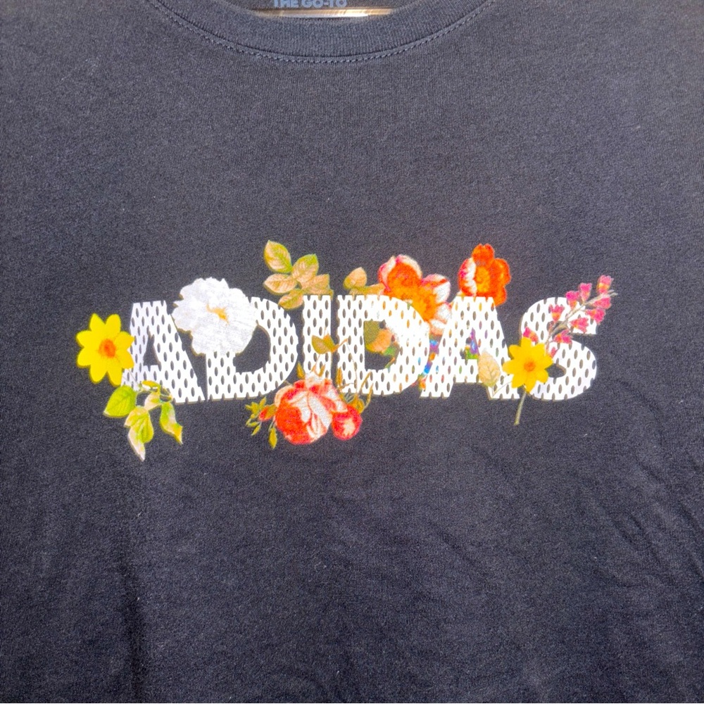 Adidas Adult Shirt Flower Women size medium